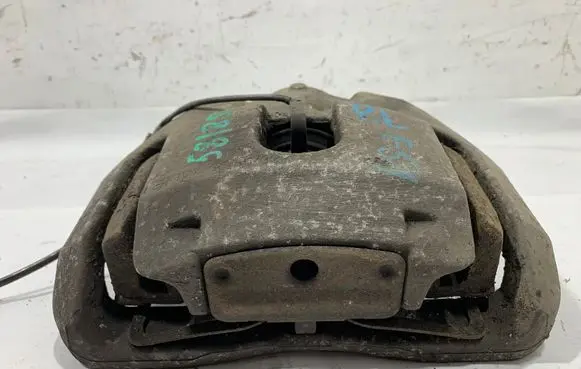 BMW 5 E60 E61 Front brake caliper 34116753659