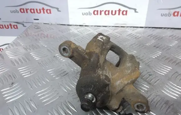 Honda CR-V Rear brake caliper Y04282