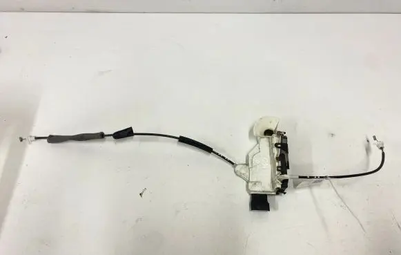 Citroen C5 Front door lock A04946 PSA006182 4082N0691J1