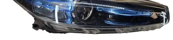 Renault Zoe Headlight/headlamp 260109891R 1EL01091202 0109120200110543