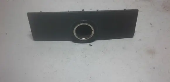 Opel Vectra C Cigarette lighter front 13111083 315031203