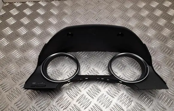 Toyota Camry VIII XV70 Radio/GPS head unit trim 5541033090