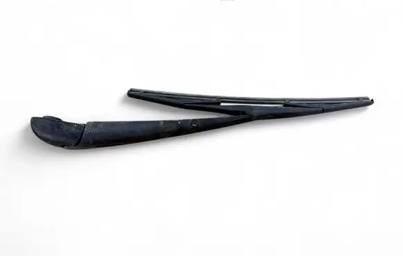 Chrysler Pacifica Rear wiper blade 