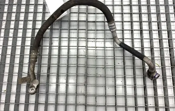Audi A4 S4 B8 8K Air conditioning (A/C) pipe/hose 8T0260701C