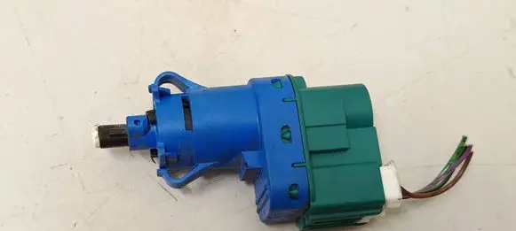 Brake pedal sensor switch