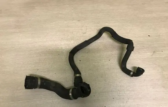 BMW 7 F01 F02 F03 F04 Engine coolant pipe/hose 780715702