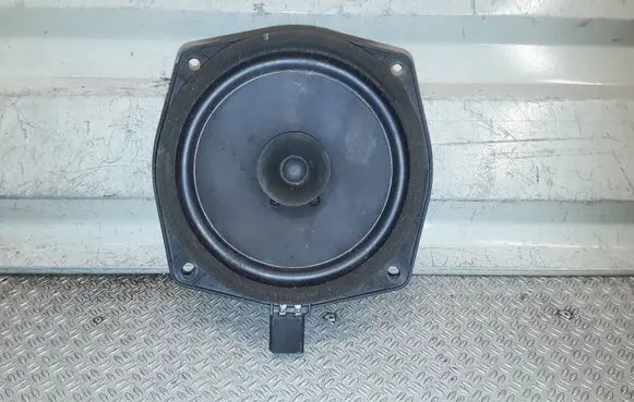 Mitsubishi Outlander Front door speaker MR301667 435844 6H713A