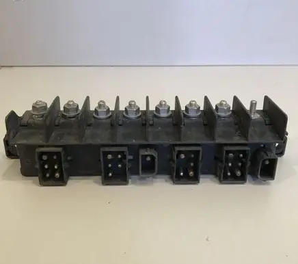 Audi A6 S6 C4 4A Fuse module 4A0941822 896046