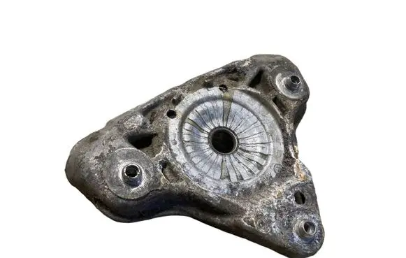 Coil spring mount