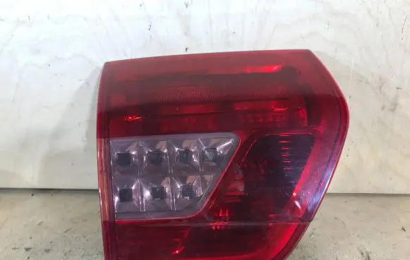 Citroen C5 Tailgate rear/tail lights