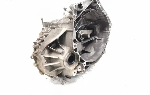 Mazda CX-5 Manual 6 speed gearbox EAF7 D6010