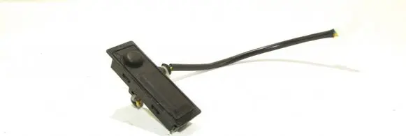 Nissan Murano Z51 Tailgate opening switch 8511S