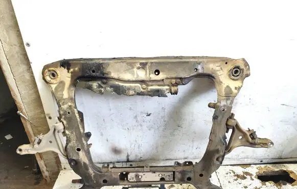 Volvo V70 Front subframe