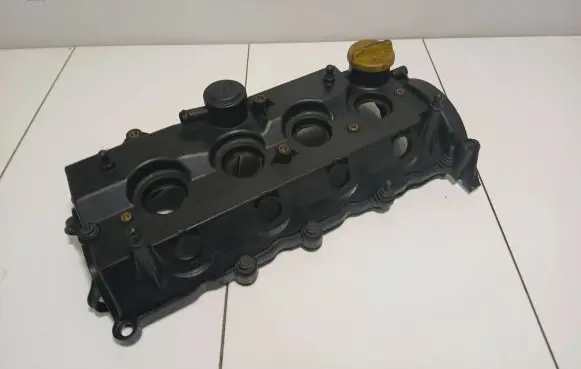 Rocker cam cover