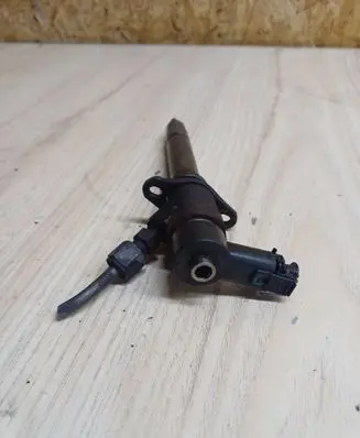 Volvo S80 Fuel injector 0445110078