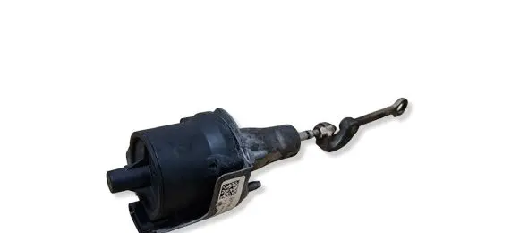 BMW 5 G30 G31 G38 Turbine electric control actuator 8555330048