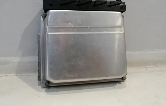 Volvo S60 Engine control unit/module LB2 0281011441