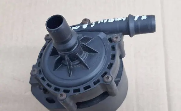 Peugeot 3008 I Electric auxiliary coolant/water pump 1130481069