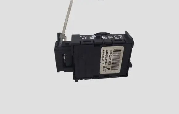 Peugeot 508 Seat control switch 96602211XT 440950200 03464940