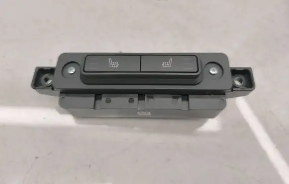 Land Rover Range Rover Velar Seat heating switch HY3218D687AC