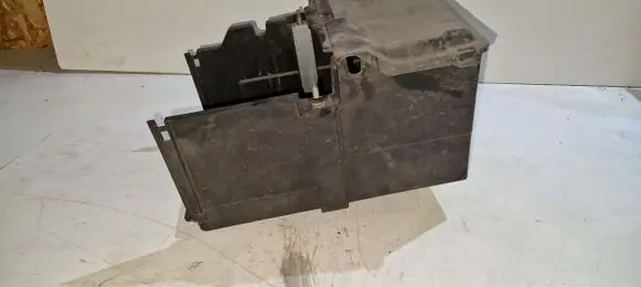 Ford C-MAX II Battery box tray AM5110723AD