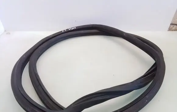 Opel Corsa D Front door rubber seal