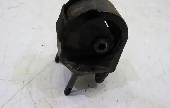 KIA Sorento Engine mount vacuum valve GMAUTO4574097