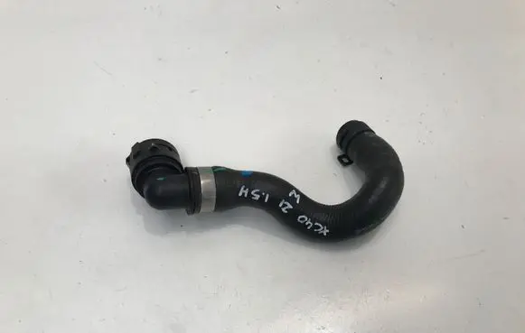 Volvo XC40 Engine coolant pipe/hose 32224229 8888809563