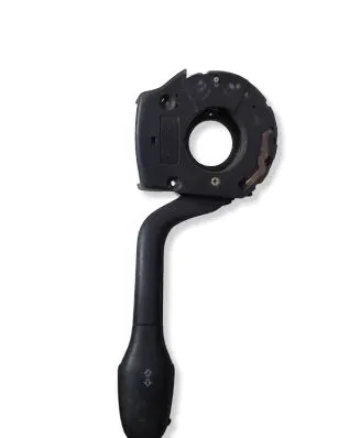 Volkswagen PASSAT B4 Wiper turn signal indicator stalk/switch D0TSAE0B91