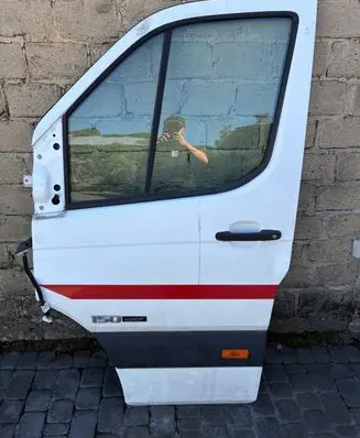 Hyundai Solati H350 Front door 