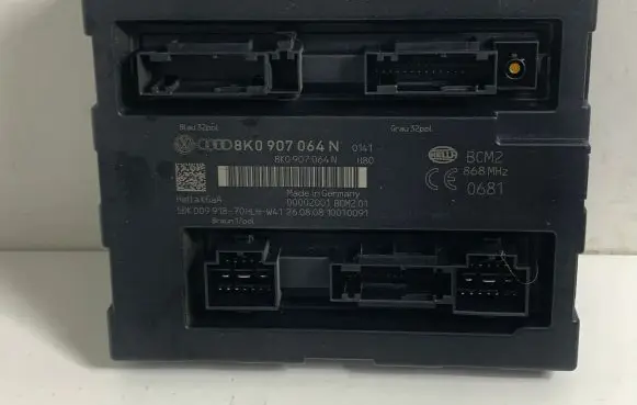 Audi A4 S4 B8 8K Comfort/convenience module 8K0907064N