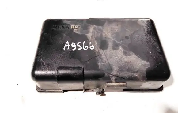 Renault Espace - Grand espace IV Fuse box cover 8200210898 318003126