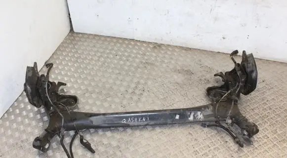 Nissan Qashqai Rear axle beam 