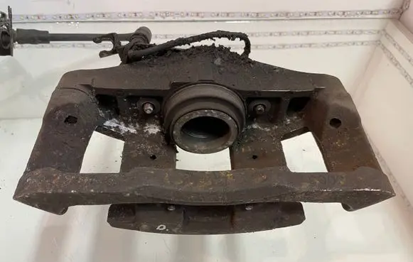 Audi A6 S6 C5 4B Front brake caliper