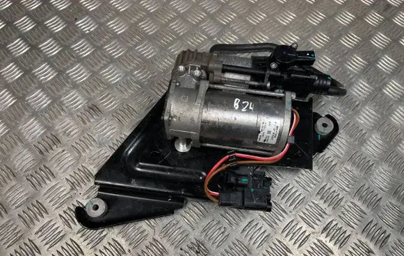 BMW i4 Air suspension compressor/pump 6894450 4722520100 4430210011