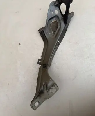 Audi A6 Allroad C7 Fender mounting bracket 4G0821136A 48412