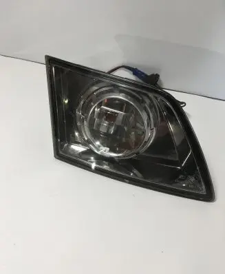 Infiniti FX Tailgate rear/tail lights 1090037 4961B