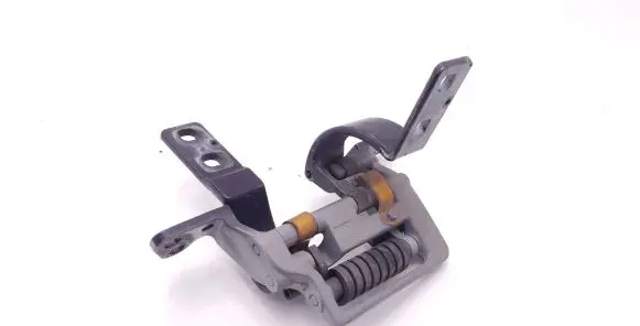 BMW 5 E60 E61 Tailgate/trunk/boot hinge 7061384