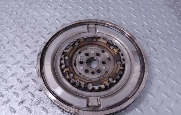KIA Optima Flywheel 232002B590 232002B580