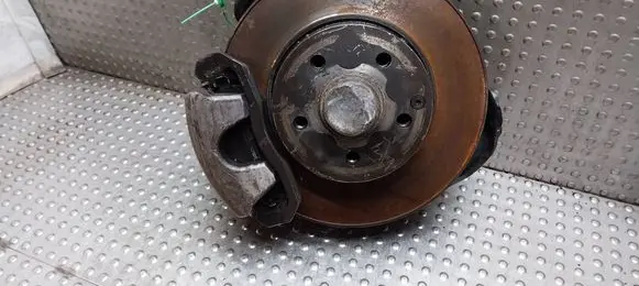 Mercedes-Benz SLK R172 Front wheel hub spindle knuckle 20402