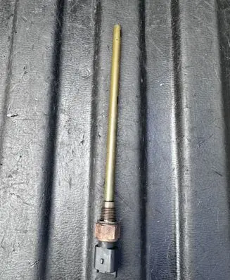 Infiniti FX Oil pressure sensor 111457731R 270