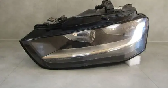 Audi A4 S4 B8 8K Headlight/headlamp 8K0941003