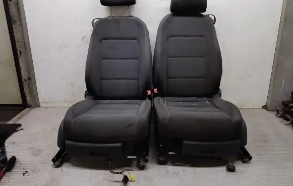 Seat set