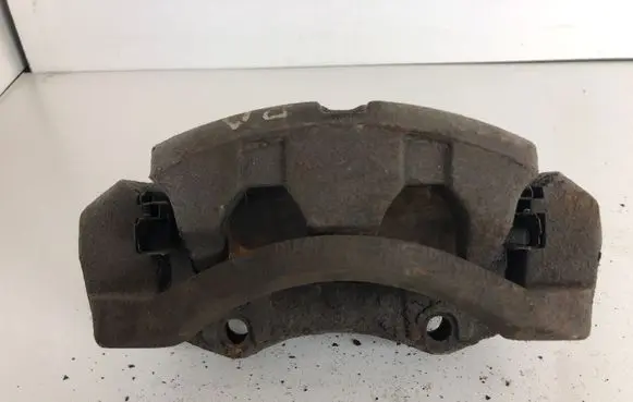 Nissan X-Trail T30 Front brake caliper