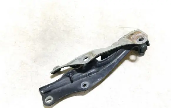 Subaru Impreza III Engine bonnet/hood hinges