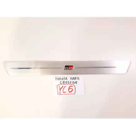 Toyota Yaris Cross Front sill trim cover 67913YY570