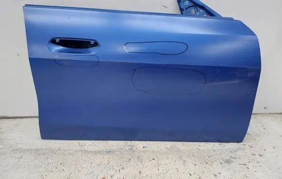 BMW i4 Front door