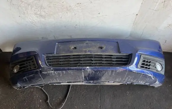 Opel Zafira B Front bumper