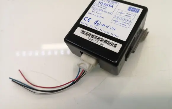 Toyota Corolla Verso E121 Door control unit/module 897410F010 61B168000