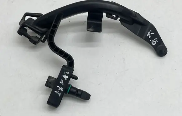 Mercedes-Benz A W177 ABS rear brake sensor A2475460900